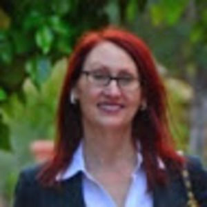 Meet your Posher, Candyce